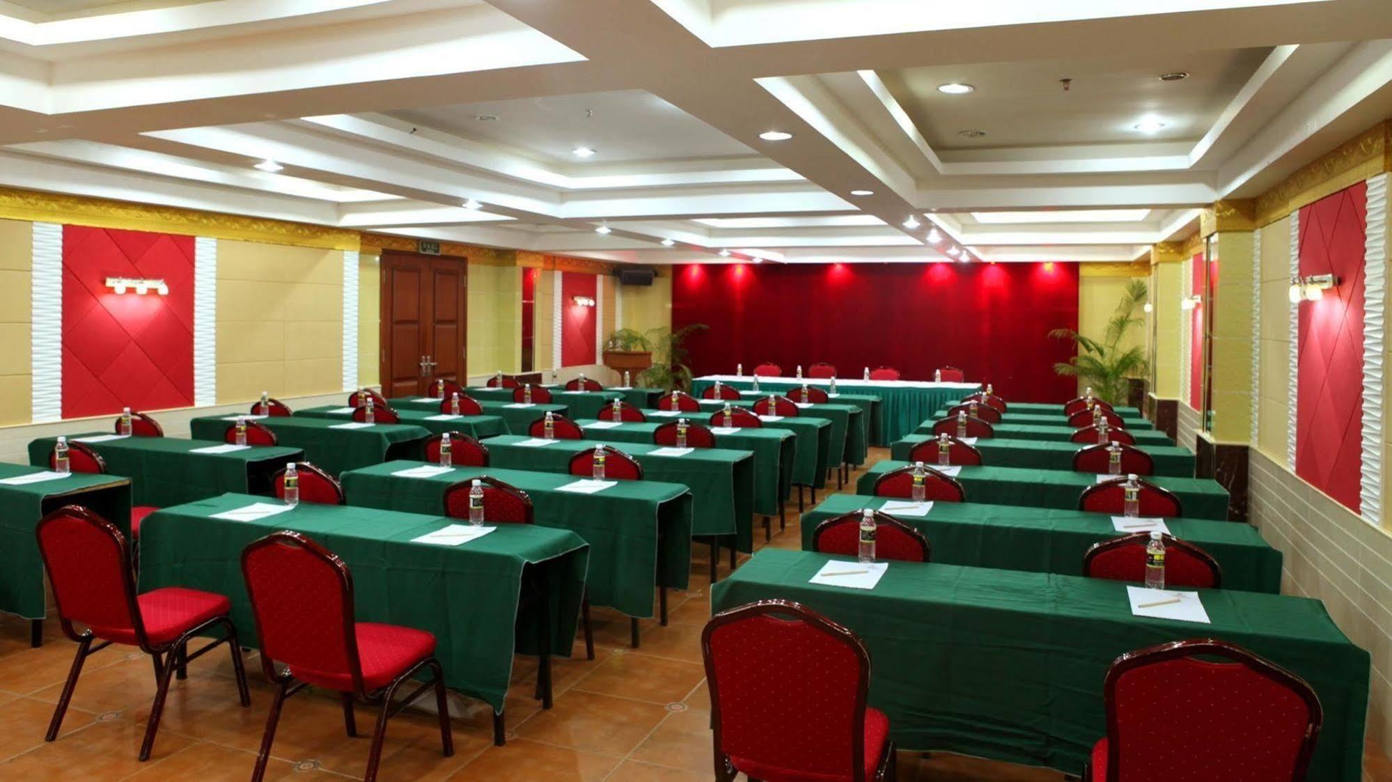 Harvest Qilin Hotel סניה מראה חיצוני תמונה